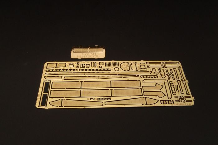 Hauler HLH72070 1:72 Soviet T-72 M1 main battle tank