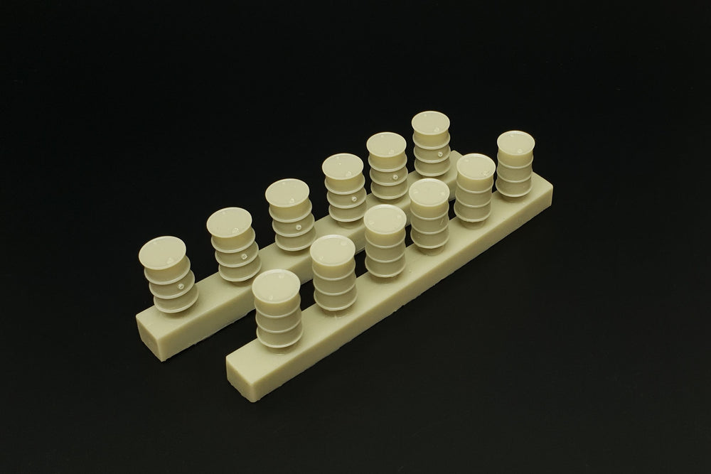 Hauler HLH72118 1:72 Fuel barrels
