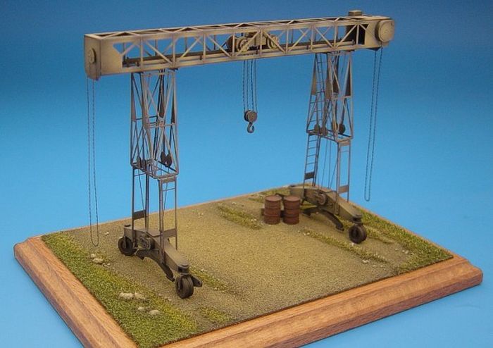 Hauler HLP72022 1:72 Fries 16t German crane