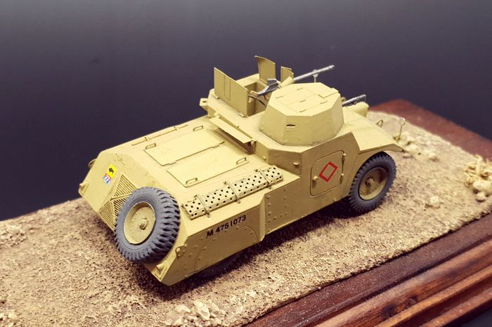 Hauler HLP72031 1:72 Morris Mk.II