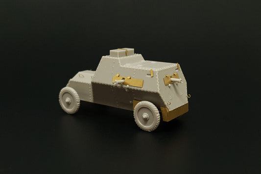 Hauler HLP72034 1:72 Russo Balt Type C Russian armored car resin kit