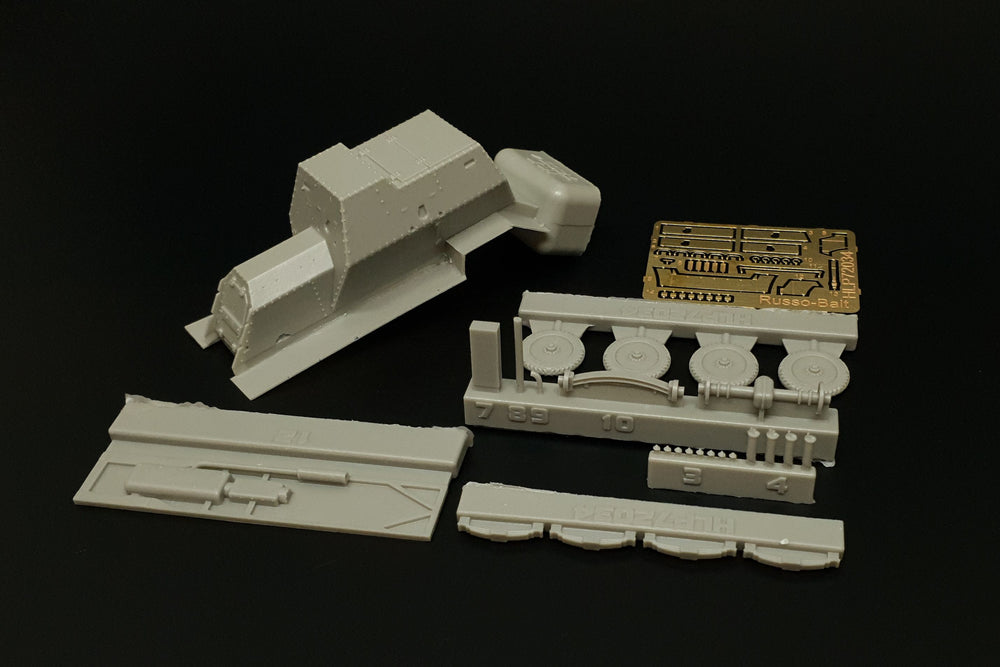 Hauler HLP72034 1:72 Russo Balt Type C Russian armored car resin kit