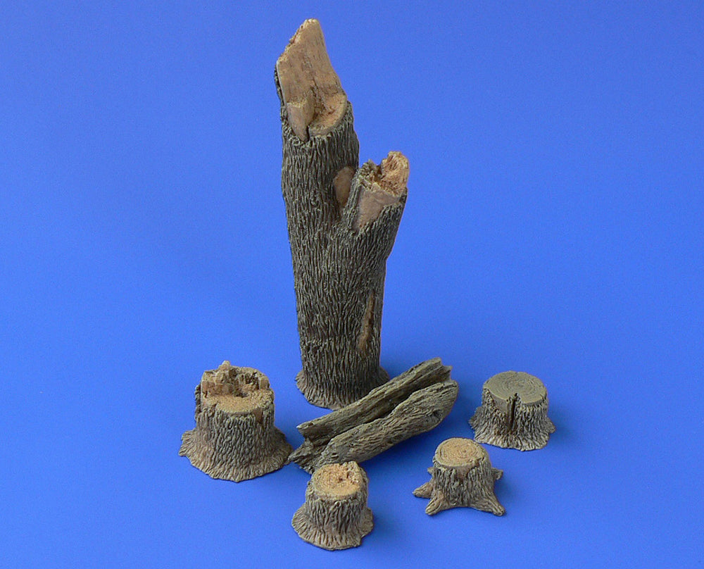 Hauler HLX48399 1:48 TREE TRUNKS and STUMPS Resin diorama set