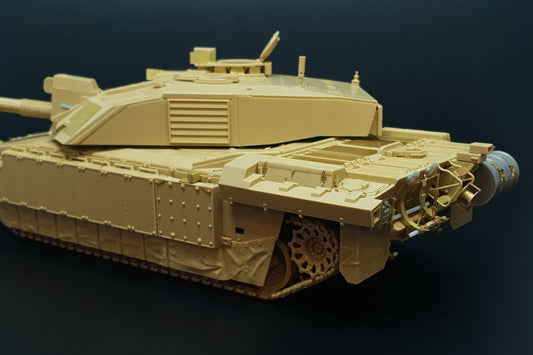 Hauler HLX48406 1:48 Challenger 2