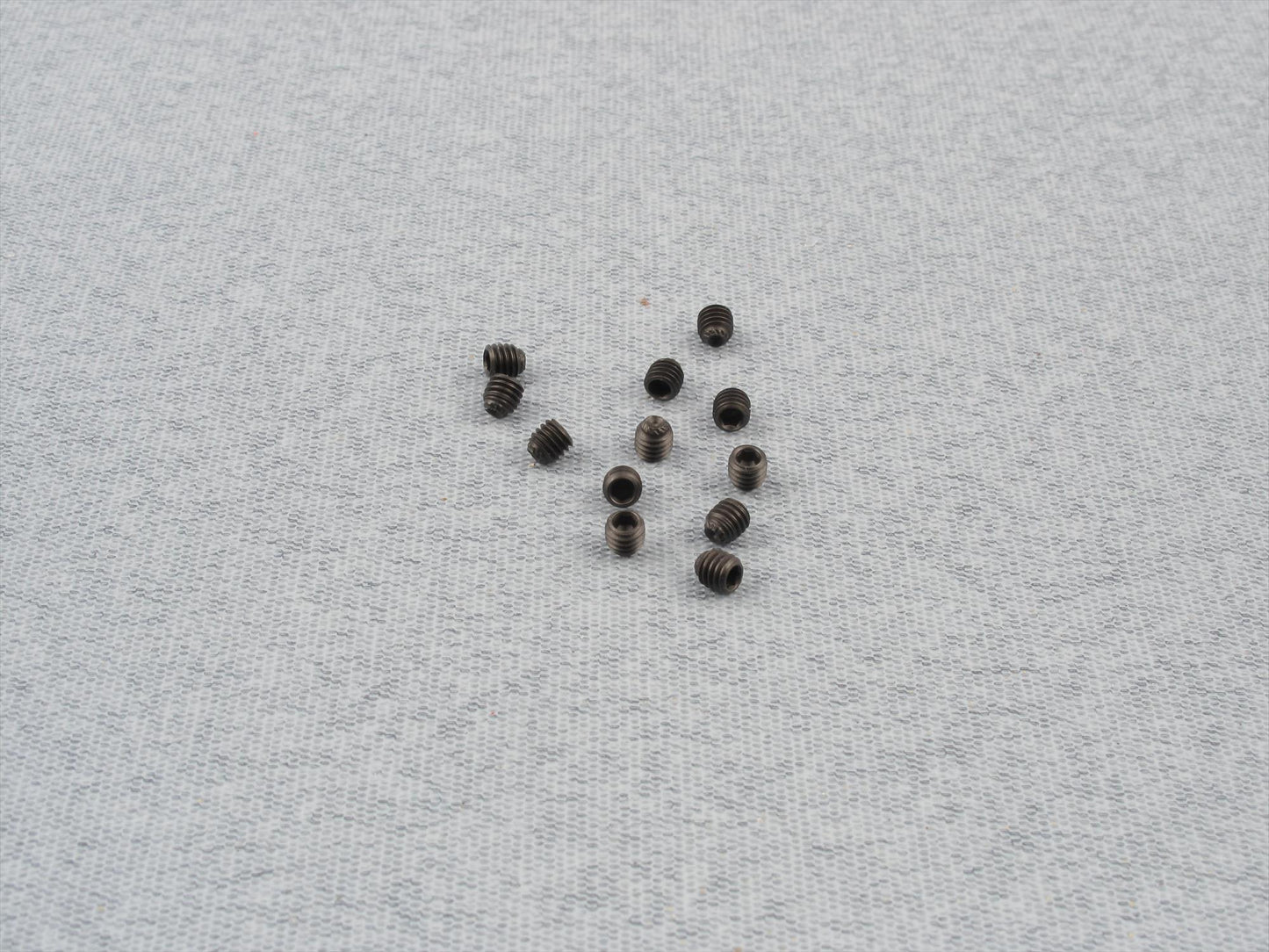 Radio Active Couple - M3x3 Grubscrews (pk100) RMA5250