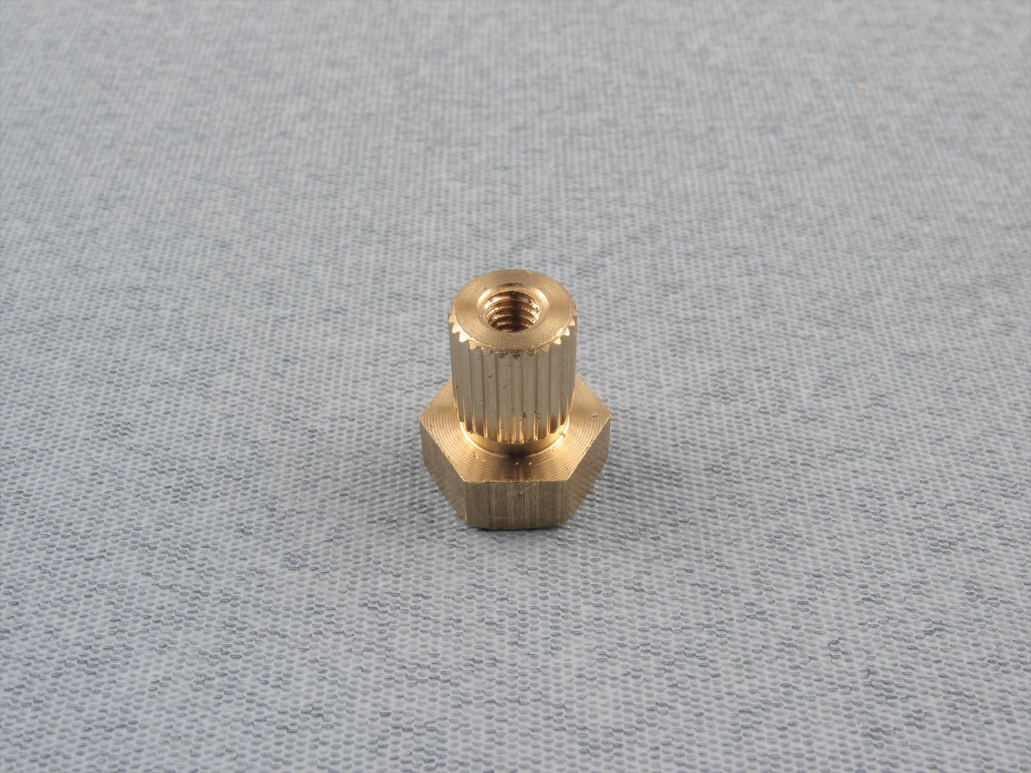Radio Active Couple - Tapped Insert M4x0.7 RMA5630