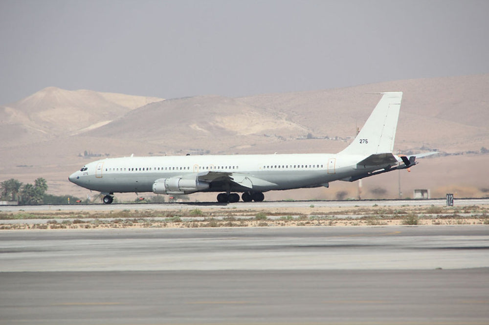 IsraDecal Studio IC-14402 1:144 Boeing 707 'Re'em' Tanker conversion