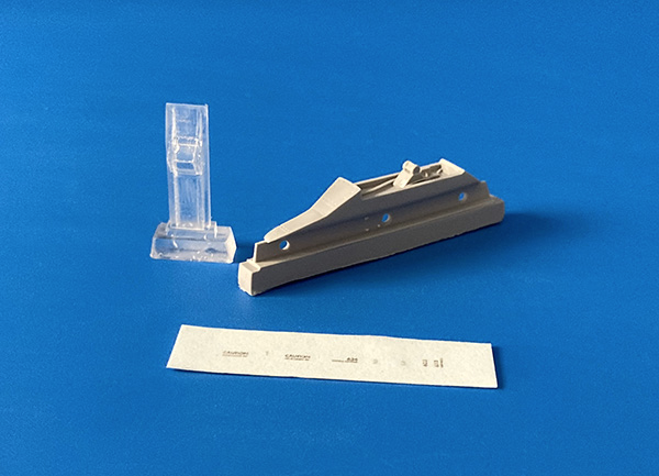 IsraDecal Studio IC-32045 1:32 F-4 Strike Camera