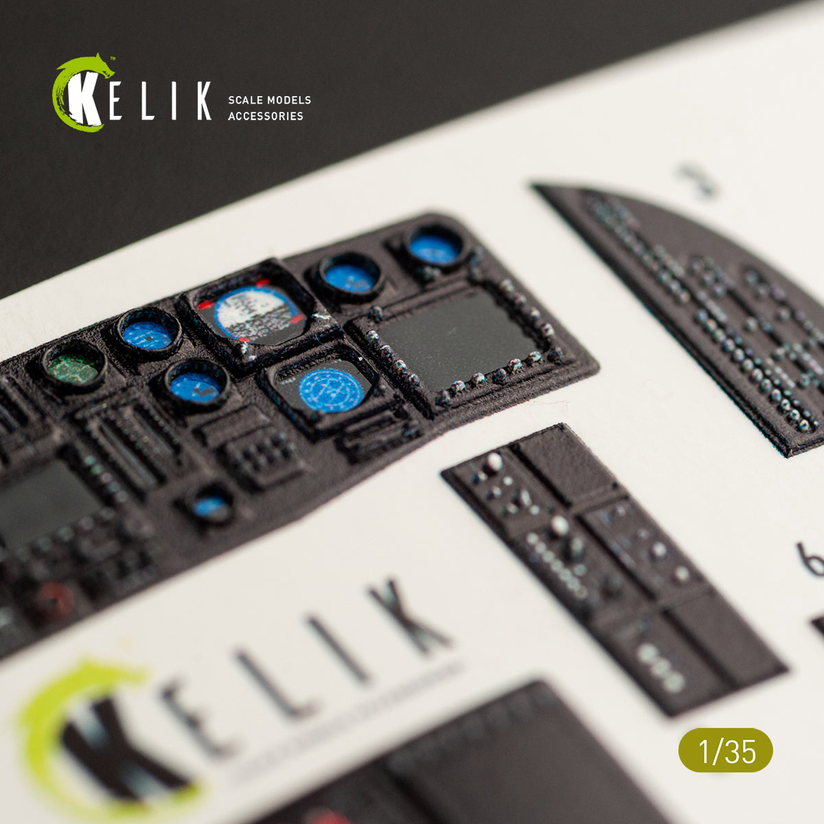 Kelik K3D35017 1:35 Sikorsky HH-60G Pave Hawk interior