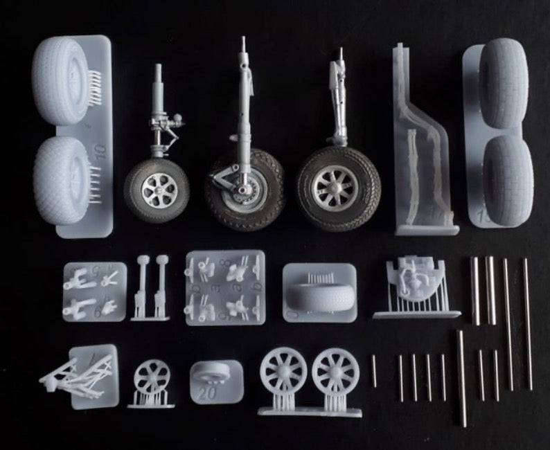 Kazan Model Dynamics KAZ48017TAM 1:48 Lockheed P-38F/P-38G/P-38J/P-38L Lightning