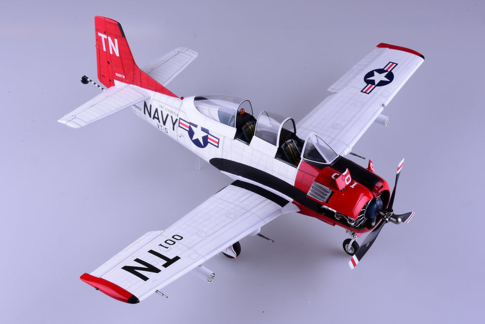 Kitty Hawk Models KH32015 1:32 North-American T-28C Trojan