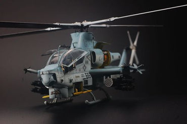 Kitty Hawk Models KH80125 1:48 Bell AH-1Z 'Viper'