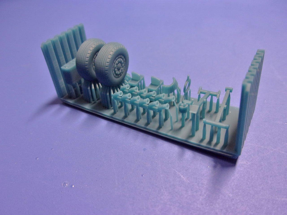 KP KPH7206 Ilyushin Il-10/B-33 Beast Hi-Tech Edition 1:72