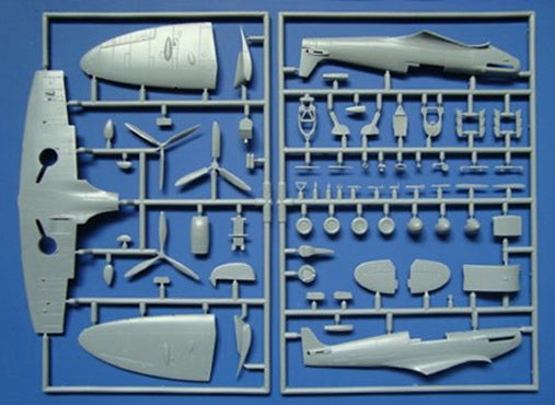KP KPM72121 Spitfire Mk.VC Four Barrels Over Malta 1:72