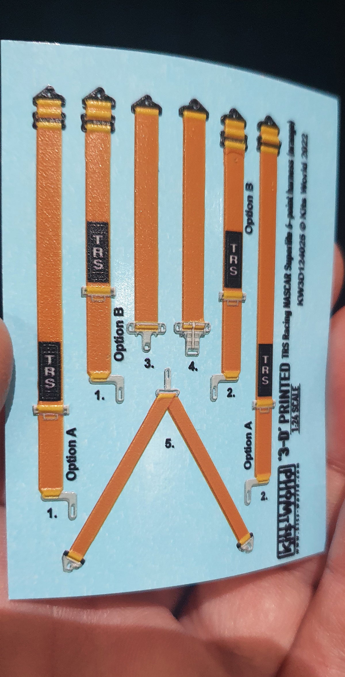 Kits-World KW3D124025 1:24 TRS Racing Nascar Superlite 6-Point Harness 'Orange'.