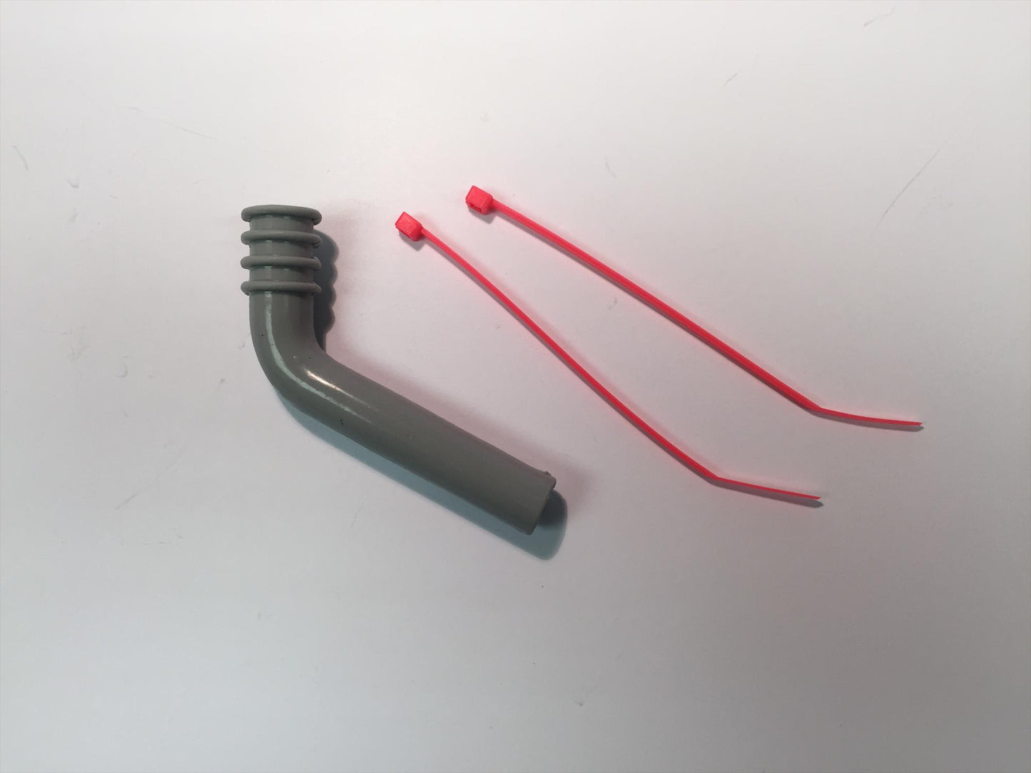 Logic RC Silicone Exhaust Deflector   9mm  45 Deg LST07