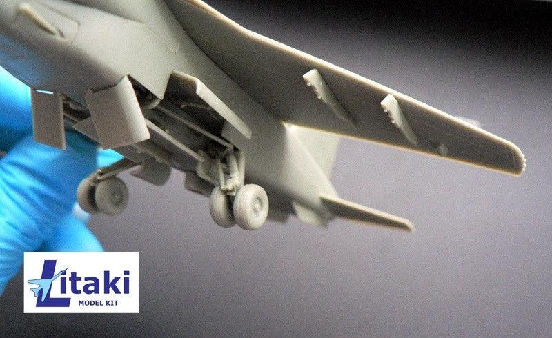 Litaki Model Kit LMK72001 1:72 Soko J-22 Orao