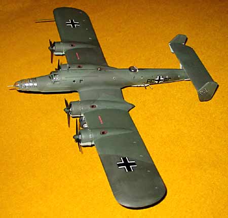 Mach 2 MACH7233 Bv-142 German Reconnaissance Plane 1:72