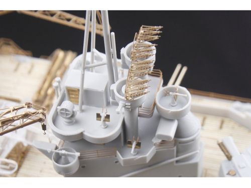 Mk.1 Design MD-35026 1:350 QUEEN ELIZABETH Deluxe set