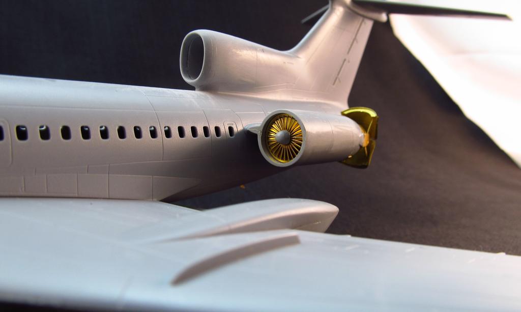 Metallic Details MDMD14402 1:144 Tupolev Tu-154M