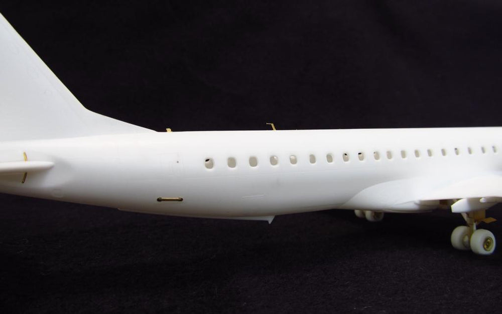 Metallic Details MDMD14417 1:144 Embraer 195