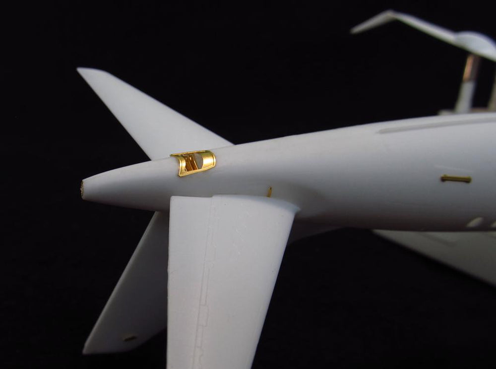 Metallic Details MDMD14417 1:144 Embraer 195