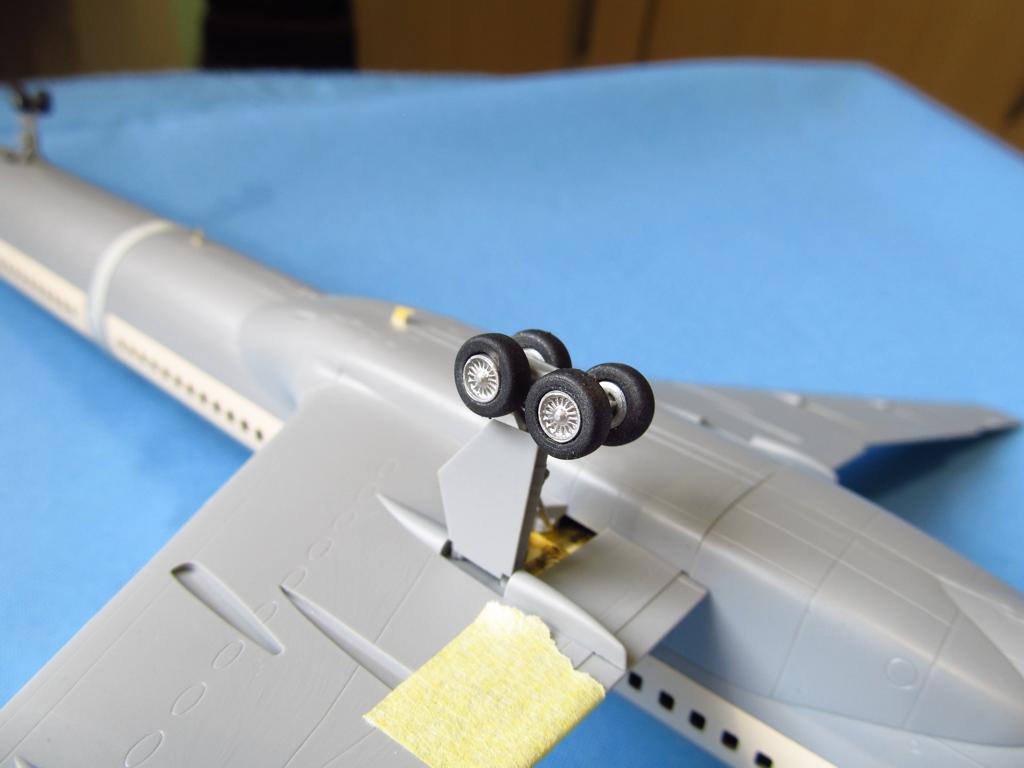 Metallic Details MDMD14446 Boeing 757-300 Wheels & PE Detail 1:144