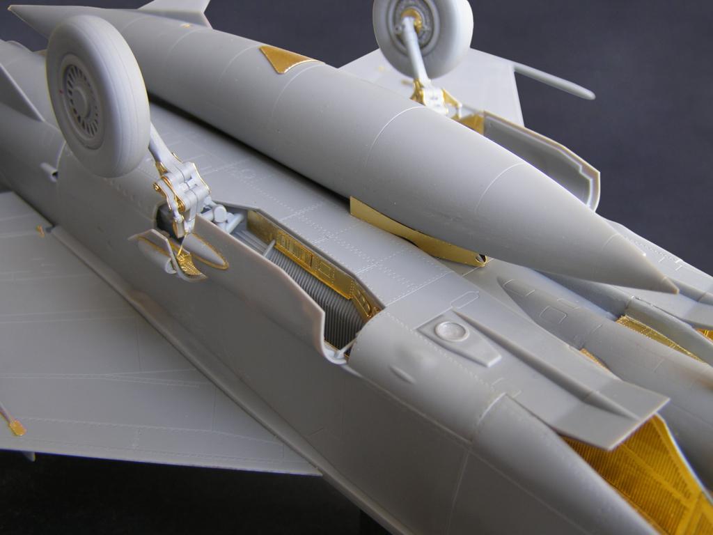 Metallic Details MDMD4822 MiG-25 Wheel Bays Detail Set 1:48