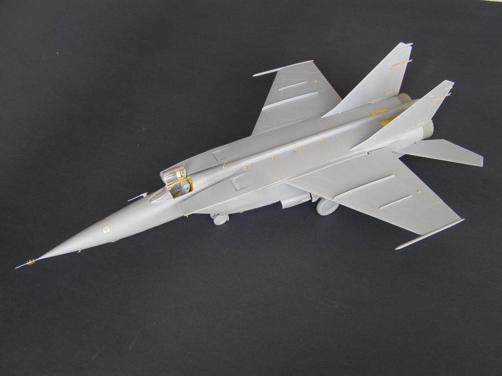 Metallic Details MDMD4823 1:48 Mikoyan MiG-25RBT/RB/PD/RBF exterior