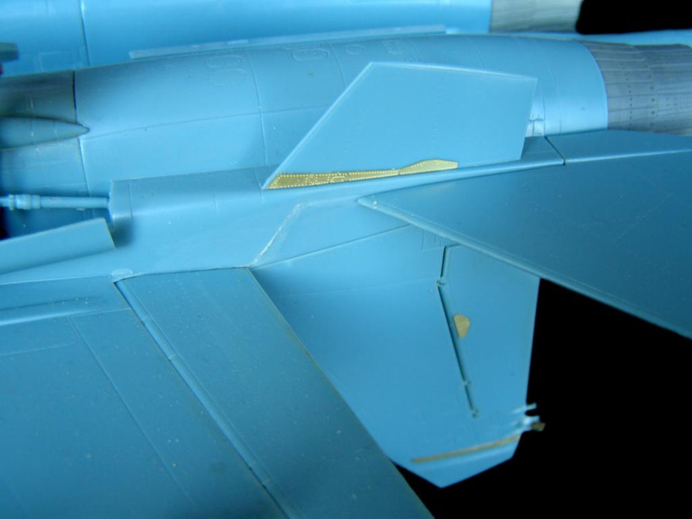 Metallic Details MDMD4839 1:48 Sukhoi Su-27 exterior