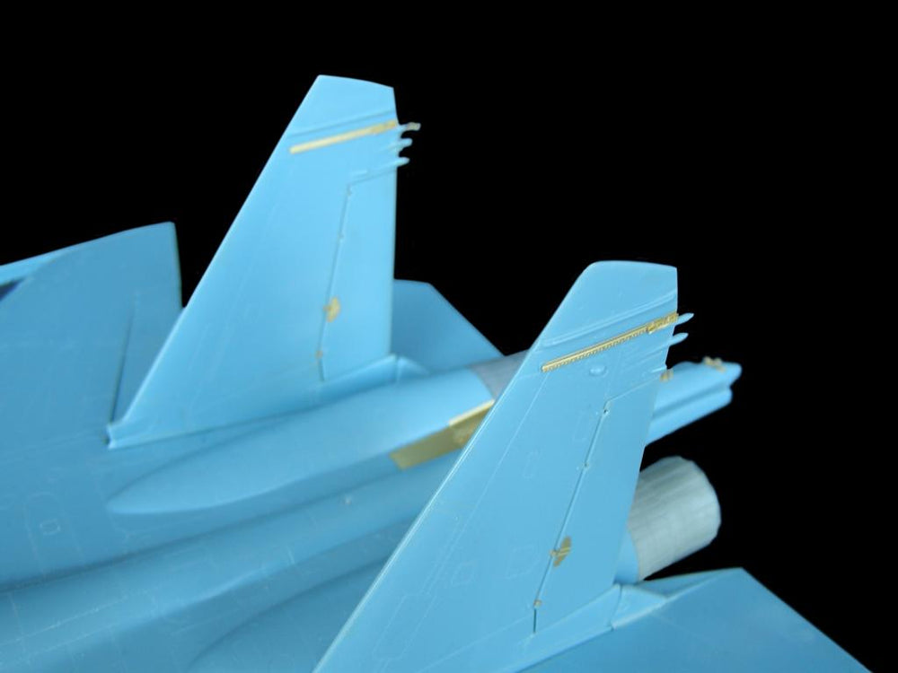 Metallic Details MDMD4839 1:48 Sukhoi Su-27 exterior