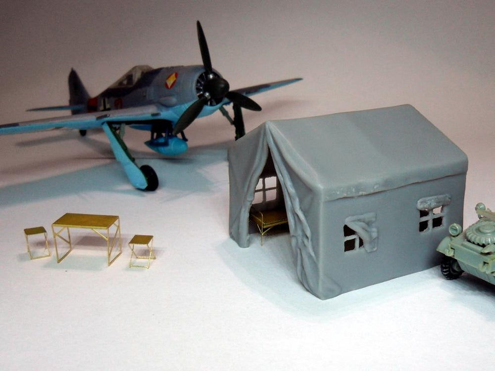 Metallic Details MDMD7209 1:72 Set for the interior of the tent.