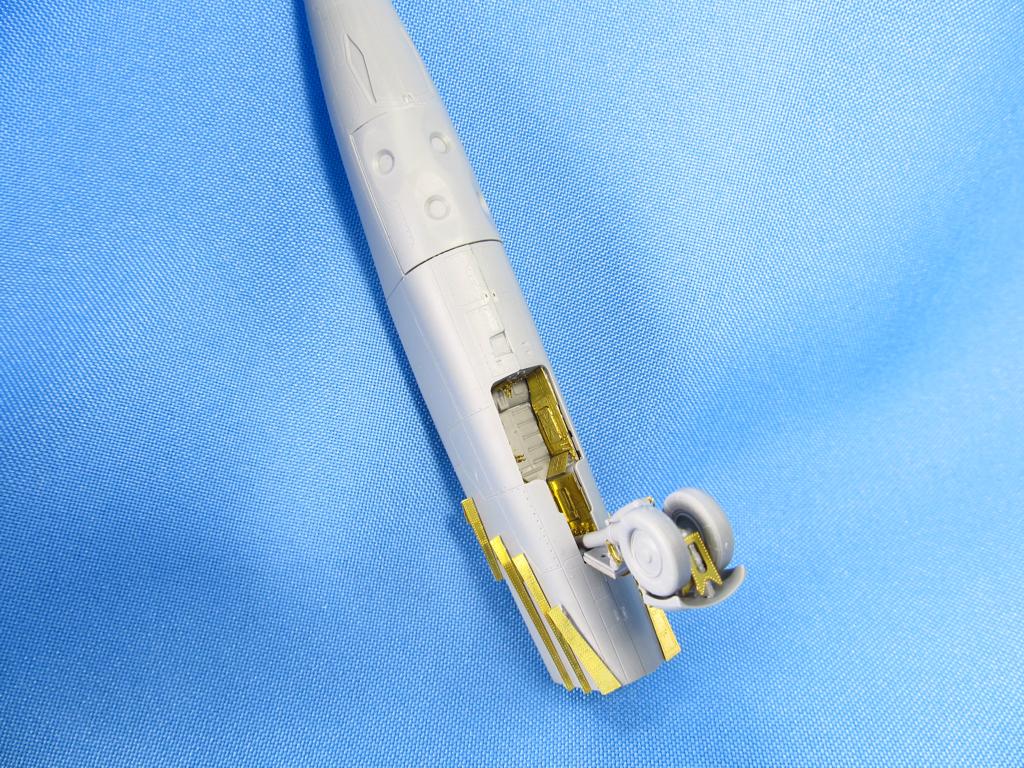 Metallic Details MDMD7212 1:72 Mikoyan MiG-25 wheel bays etched detailing sets