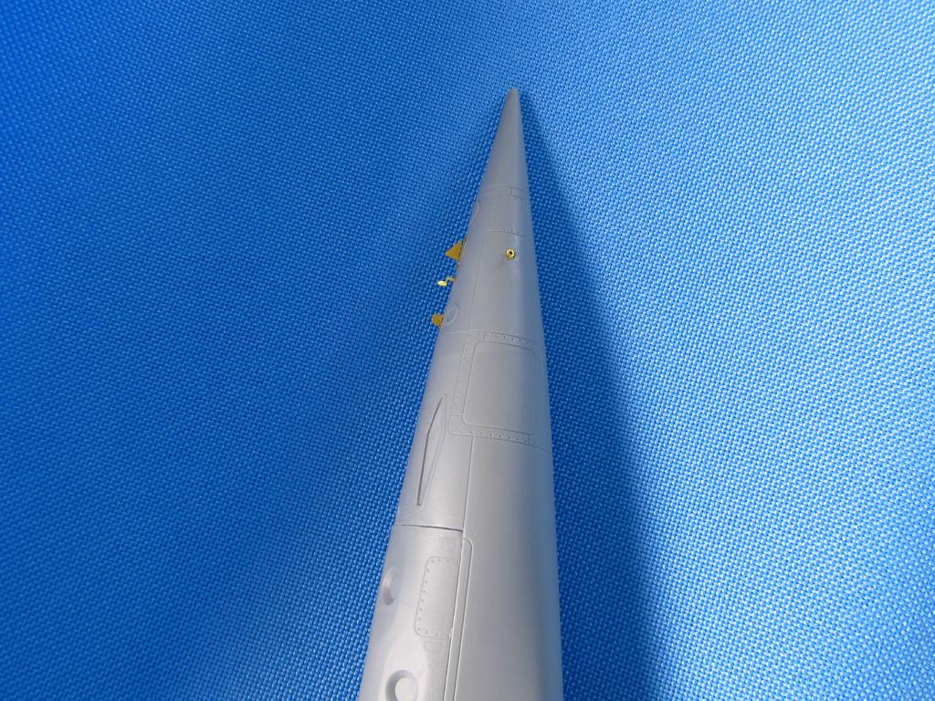 Metallic Details MDMD7213 1:72 Mikoyan MiG-25 exterior