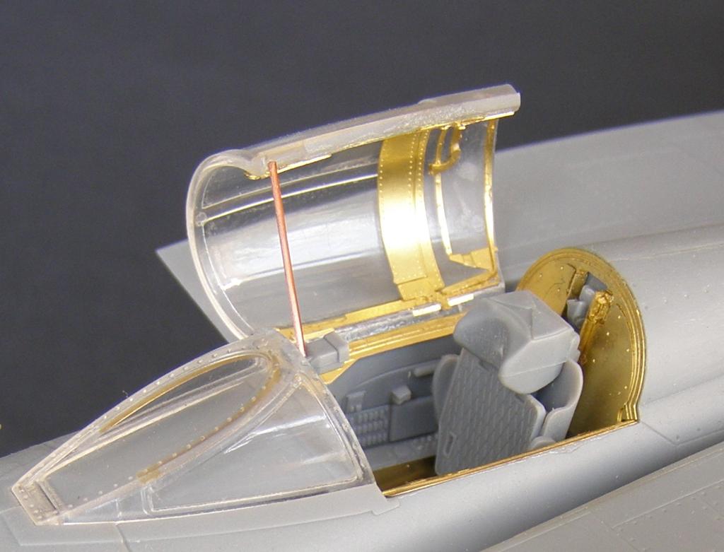 Metallic Details MDMD7214 1:72 Mikoyan MiG-25 cockpit interior