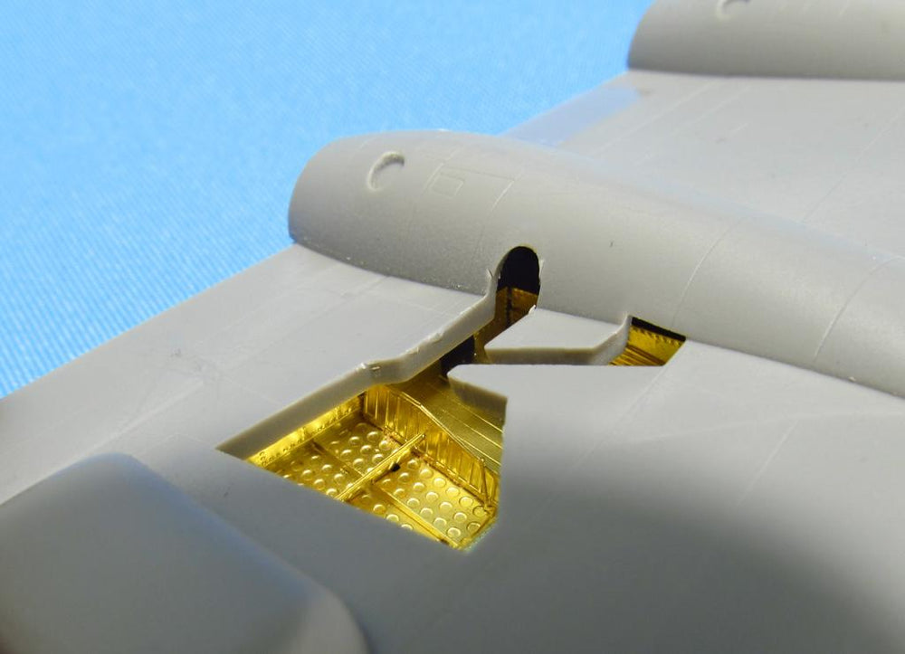 Metallic Details MDMDR14417 1:144 Convair B-36 Peacemaker