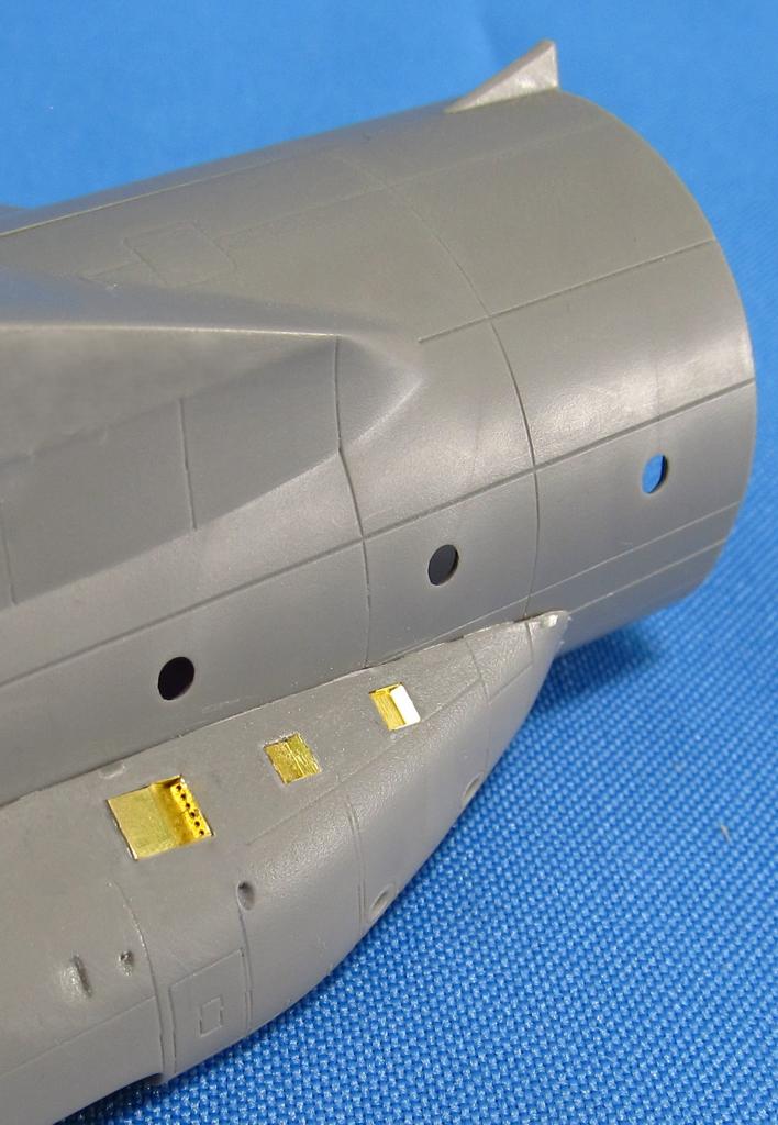 Metallic Details MDMDR14422 1:144 Douglas C-133A/C-133B Cargomaster
