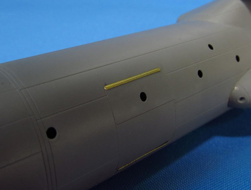 Metallic Details MDMDR14422 1:144 Douglas C-133A/C-133B Cargomaster