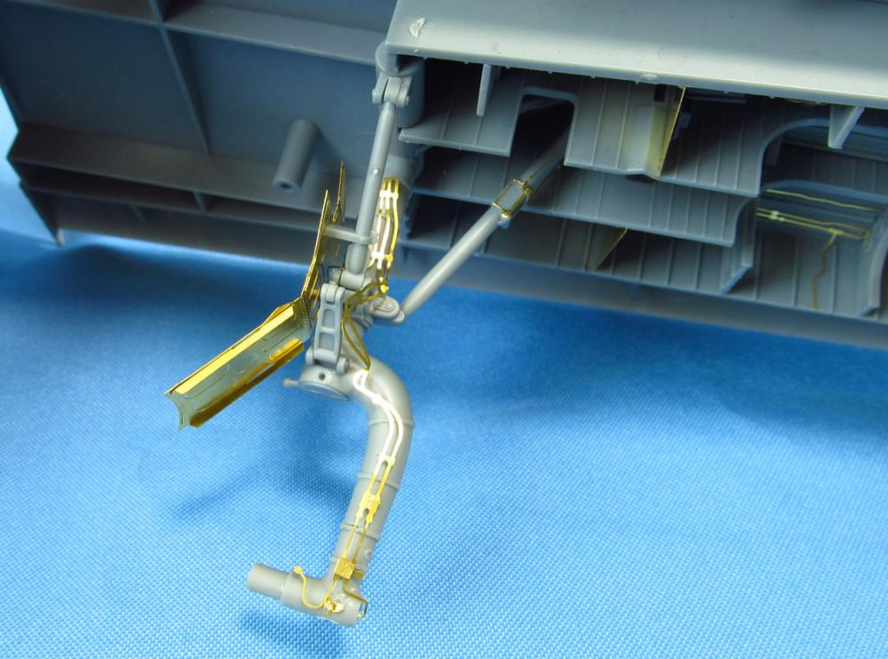 Metallic Details MDMDR3202 B-24 Liberator Wheel Bay Set 1:32