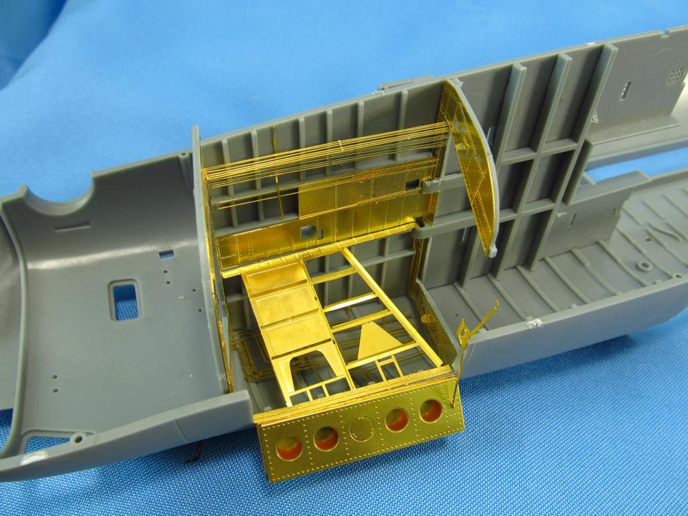 Metallic Details MDMDR3202 B-24 Liberator Wheel Bay Set 1:32