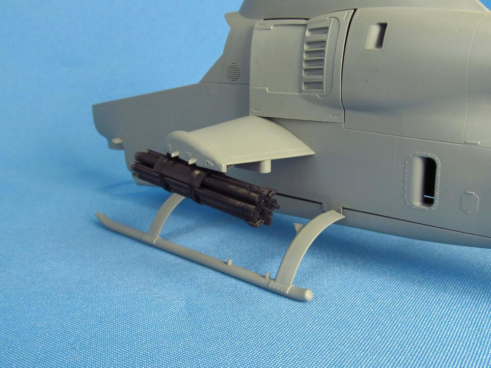 Metallic Details MDMDR3215 1:32 XM158 2.75 inch rocket launcher Set contains