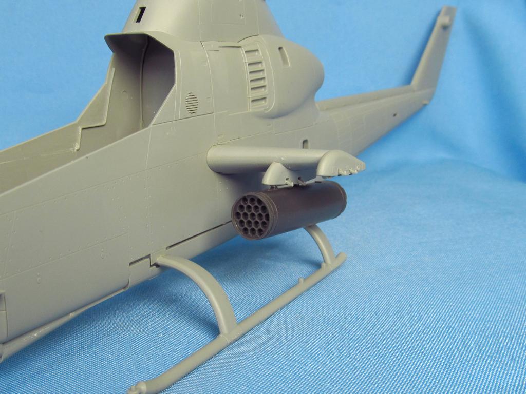 Metallic Details MDMDR3216 XM159 2.75in Rocket Launchers x2 1:32