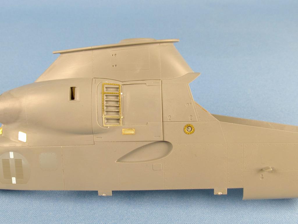 Metallic Details MDMDR3220 1:32 Bell AH-1G Cobra exterior