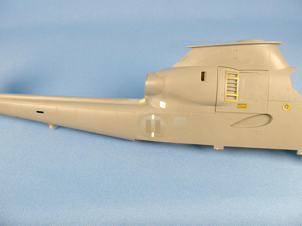 Metallic Details MDMDR3220 1:32 Bell AH-1G Cobra exterior