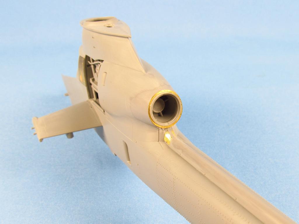 Metallic Details MDMDR3220 1:32 Bell AH-1G Cobra exterior