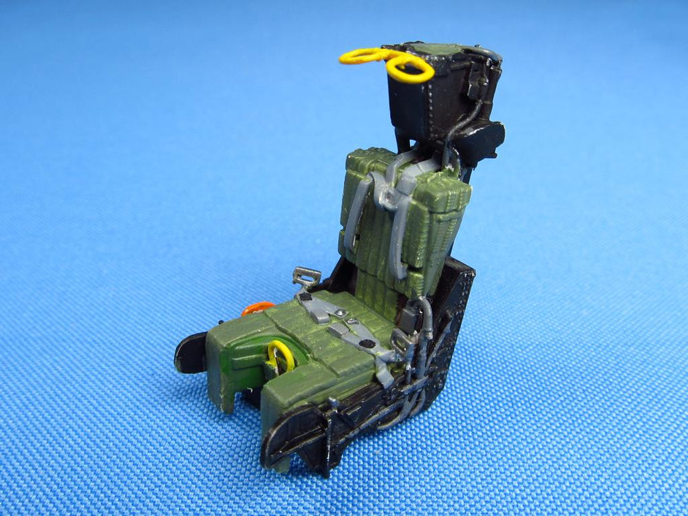 Metallic Details MDMDR3226 1:32 Ejection seat Martin-Baker GRU-7A x2 set