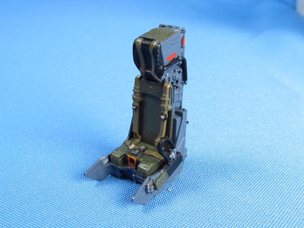 Metallic Details MDMDR3227 1:32 Ejection seat Martin-Baker Mk.10x2 Set contains