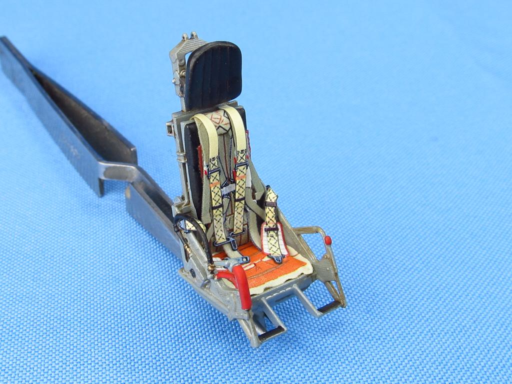 Metallic Details MDMDR3229 1:32 2 x Ejection seat KK-1