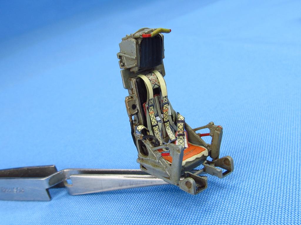 Metallic Details MDMDR3230 1:32 2 x Ejection seat KK-2