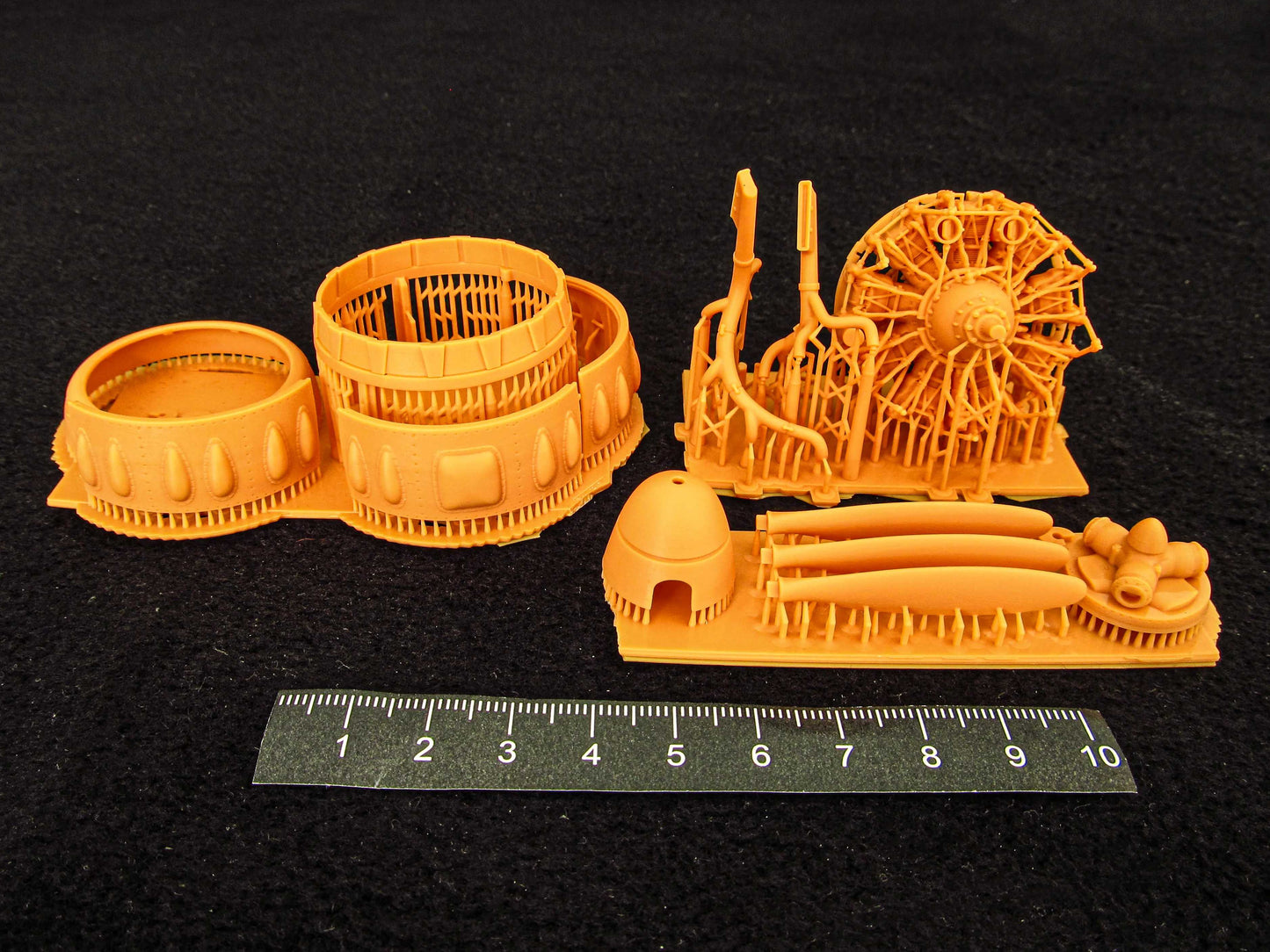 Metallic Details MDMDR3241 1:32 Arado Ar-196A-3 cowling and engine